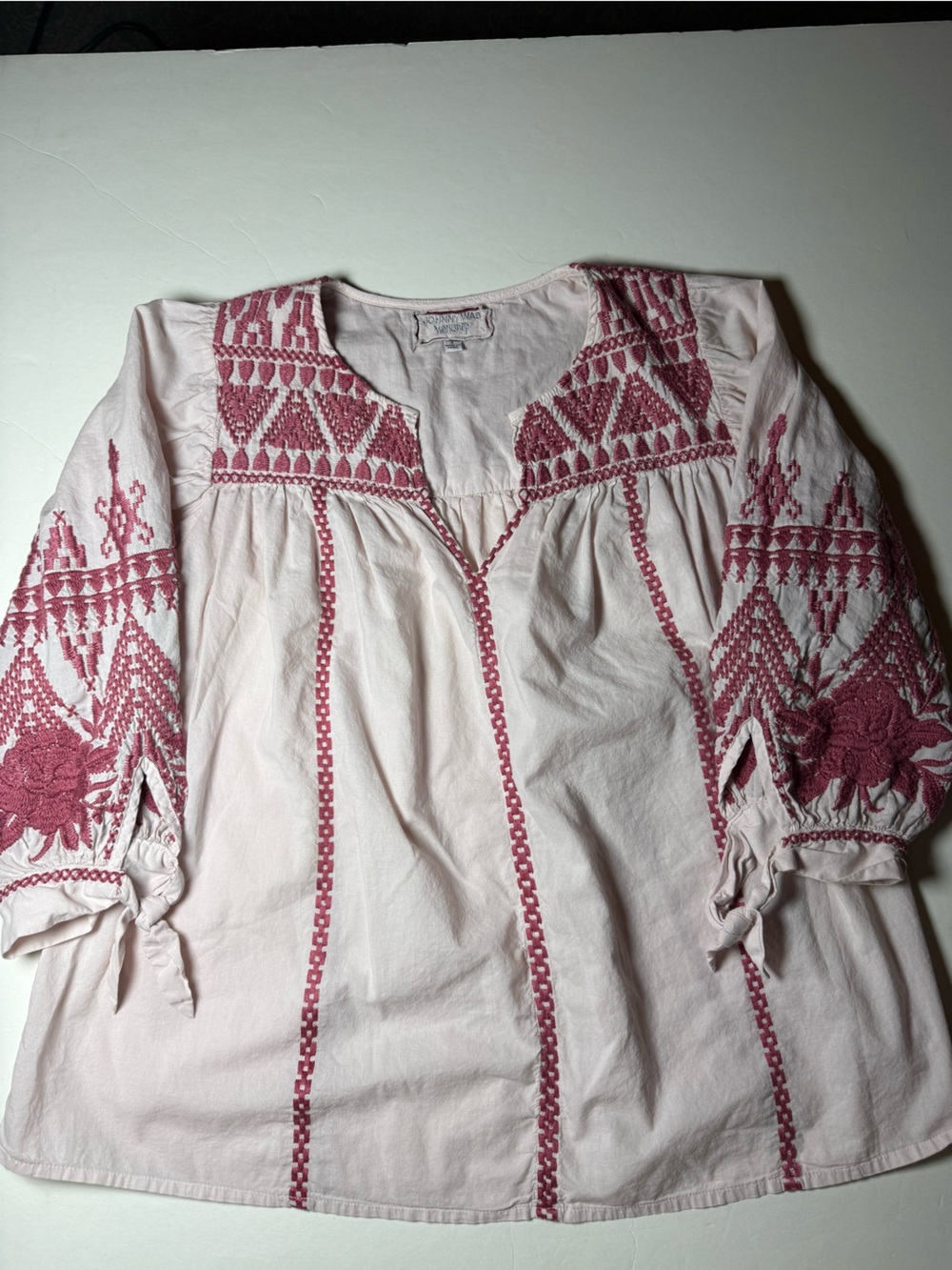 Johnny Was Workshop Small Pink Embroidered Boho Peasant Blouse Tie Sleeve